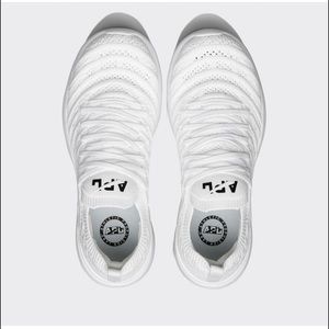 Brand new Apl shoes size 9!